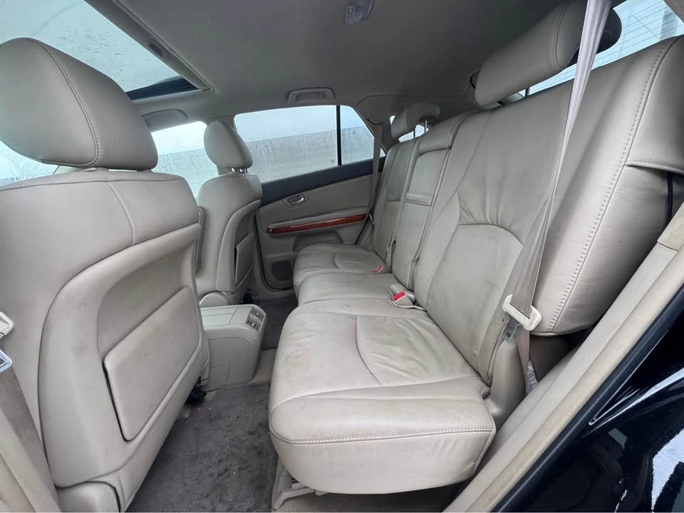 2009 Lexus RX 3rd Gen - Image 15 of 16