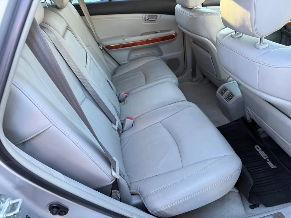 2009 Lexus RX 2nd Gen - Image 10 of 17