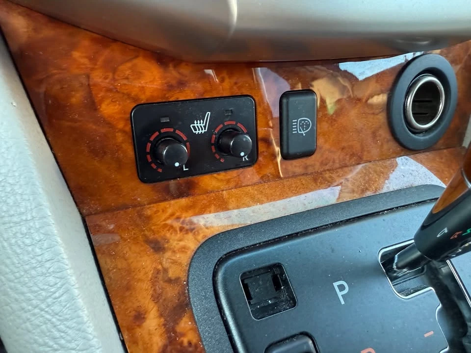 2009 Lexus RX 2nd Gen - Image 14 of 17