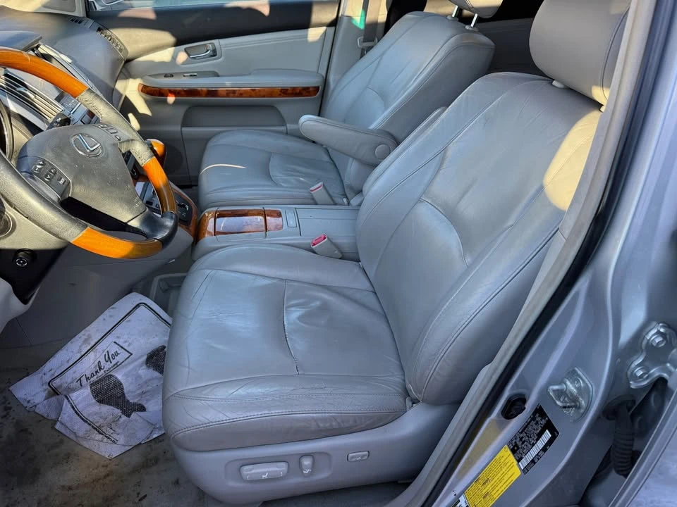2009 Lexus RX 2nd Gen - Image 7 of 17