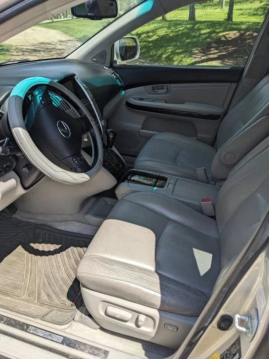 2009 Lexus RX 2nd Gen - Image 4 of 19