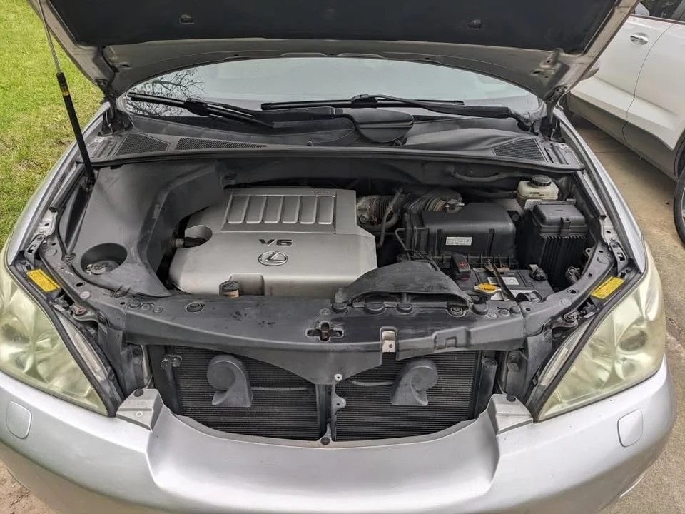 2009 Lexus RX 2nd Gen - Image 17 of 19