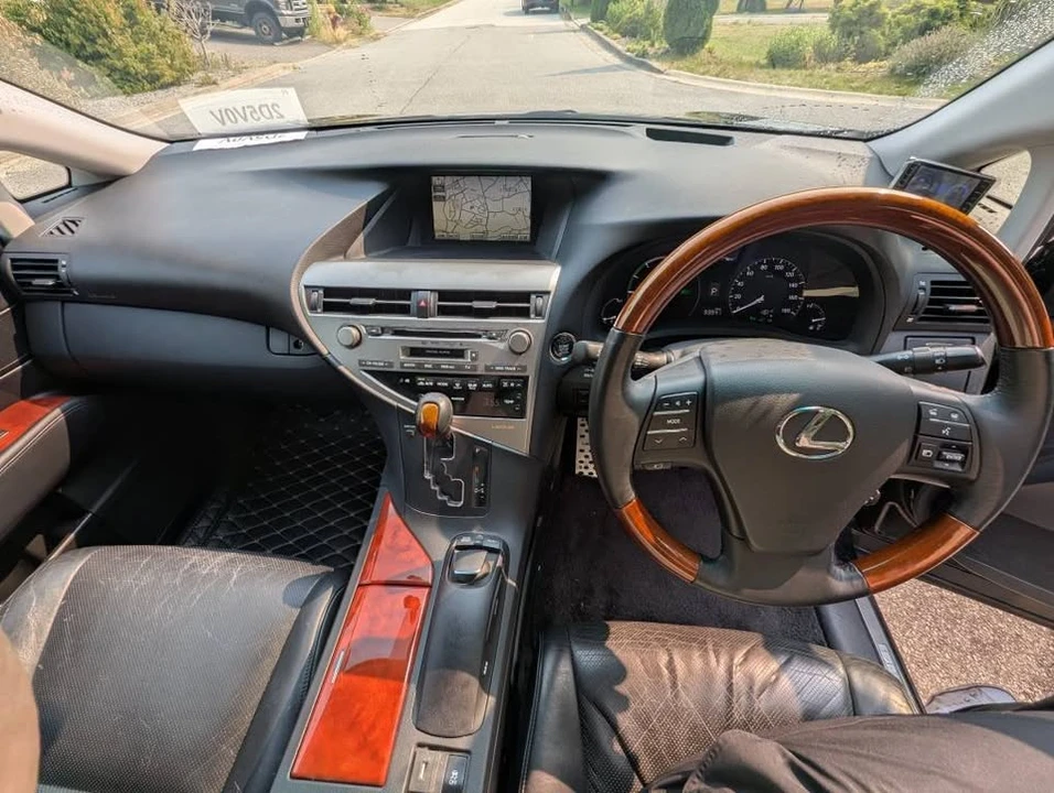2009 Lexus RX 3rd Gen - Image 16 of 20