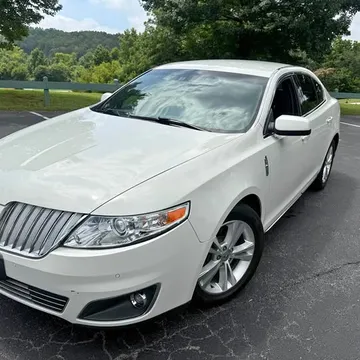 2009 Lincoln Continental LKS
