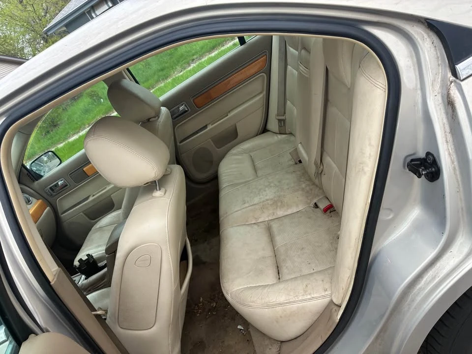 2009 Lincoln LS - Image 7 of 9