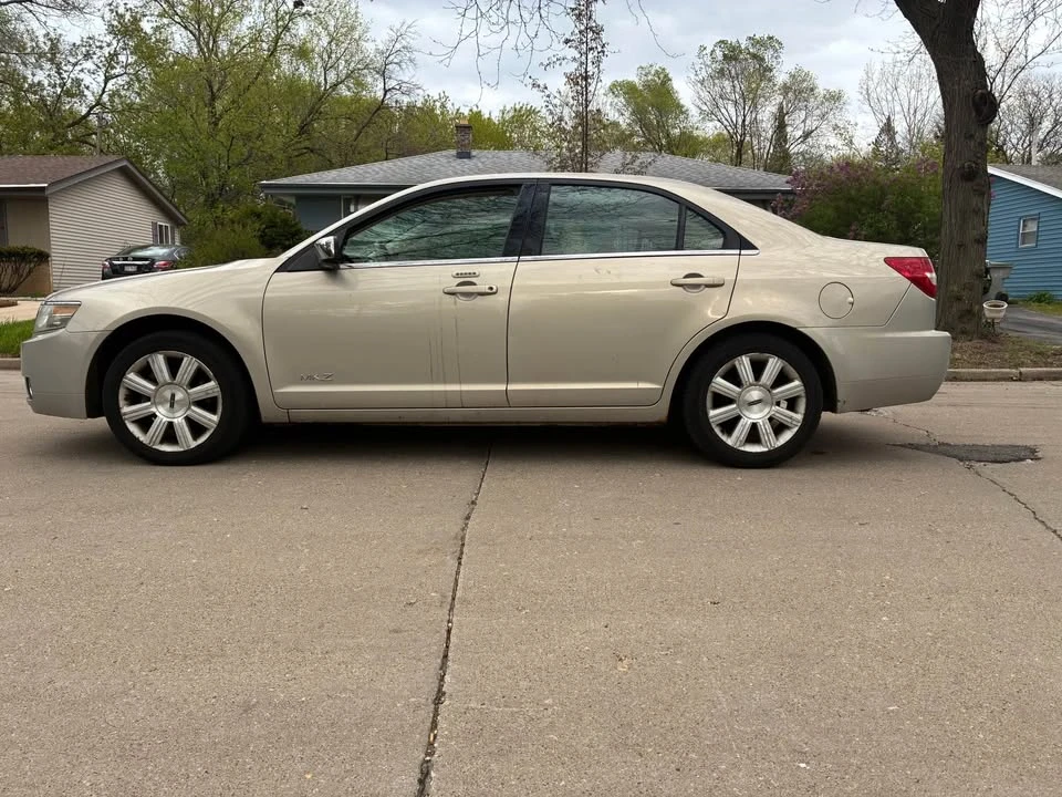 2009 Lincoln LS - Image 3 of 9