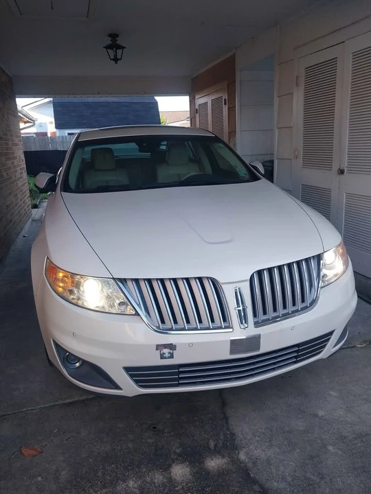 2009 Lincoln MKS - Image 5 of 8