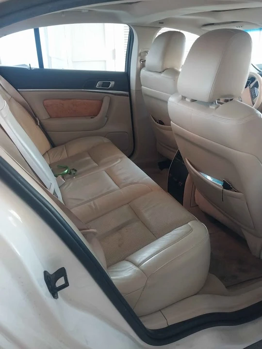 2009 Lincoln MKS - Image 2 of 8