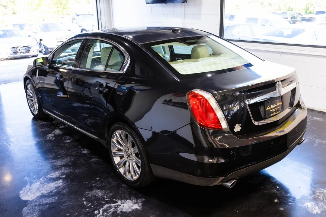 2009 Lincoln MKS - Image 8 of 12