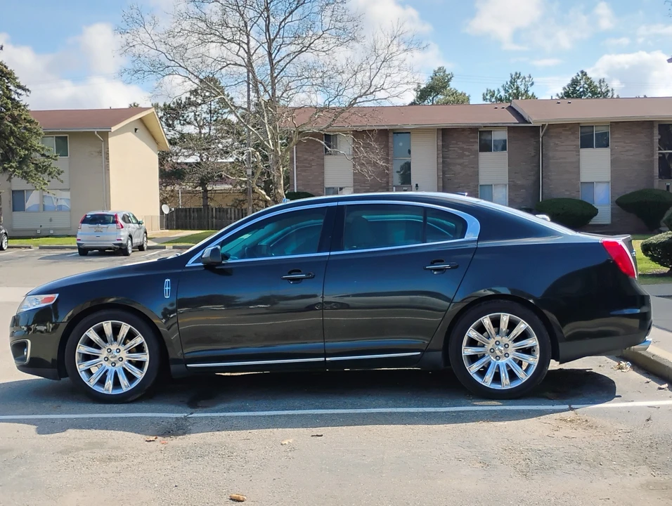 2009 Lincoln MKS - Image 3 of 10