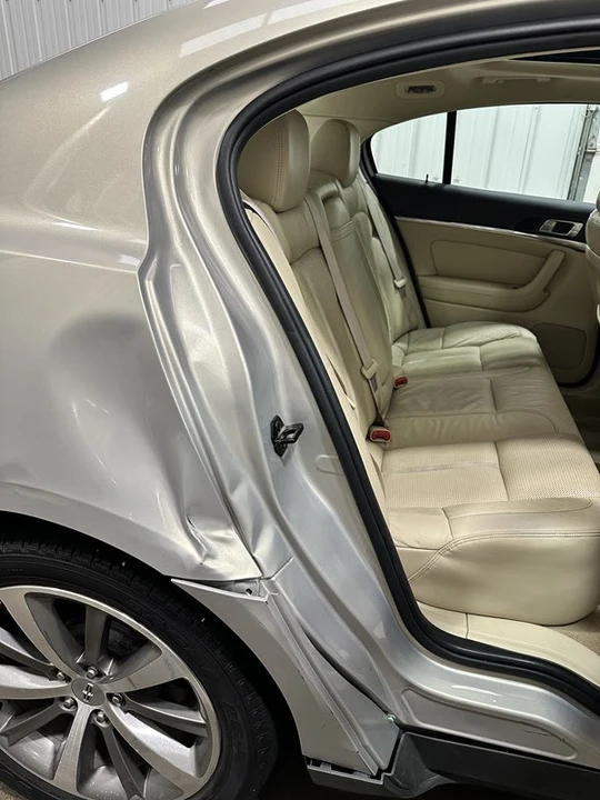 2009 Lincoln MKS - Image 16 of 20