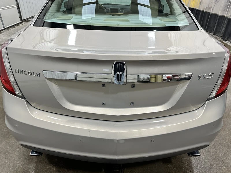 2009 Lincoln MKS - Image 13 of 20
