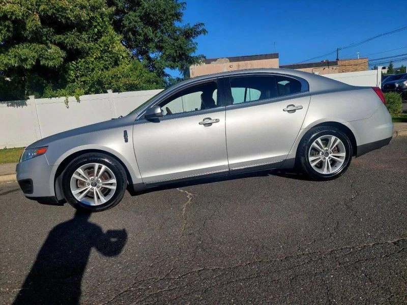 2009 Lincoln MKS - Image 8 of 12