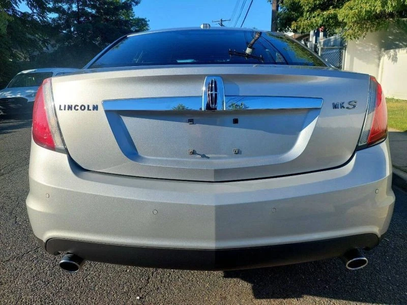 2009 Lincoln MKS - Image 10 of 12