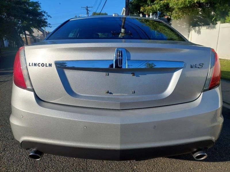2009 Lincoln MKS - Image 11 of 12