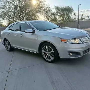 2009 Lincoln MKS Sedan 4D