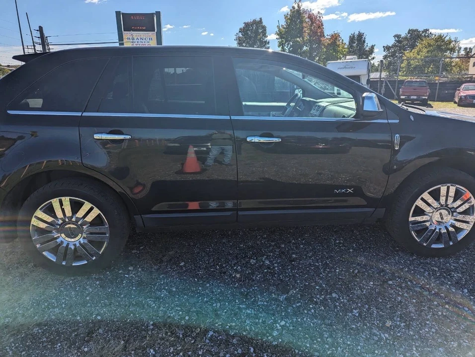 2009 Lincoln MKX - Image 8 of 12