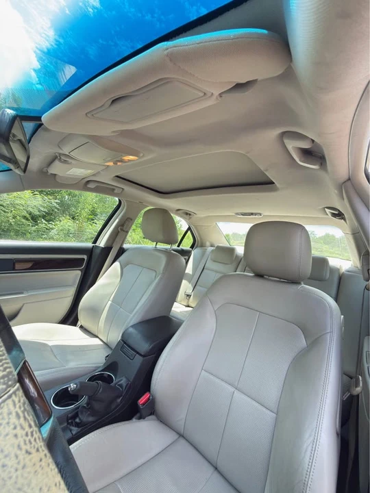 2009 Lincoln MKZ - Image 7 of 10
