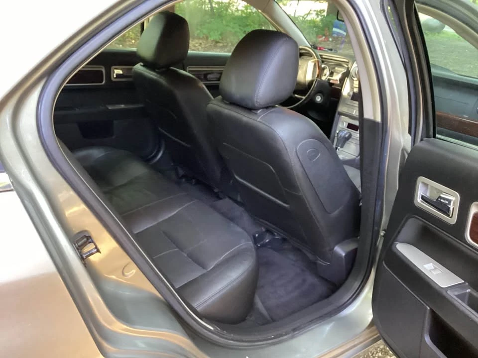 2009 Lincoln MKZ - Image 8 of 9