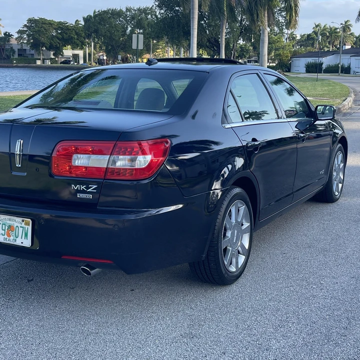 2009 Lincoln MKZ - Image 11 of 12