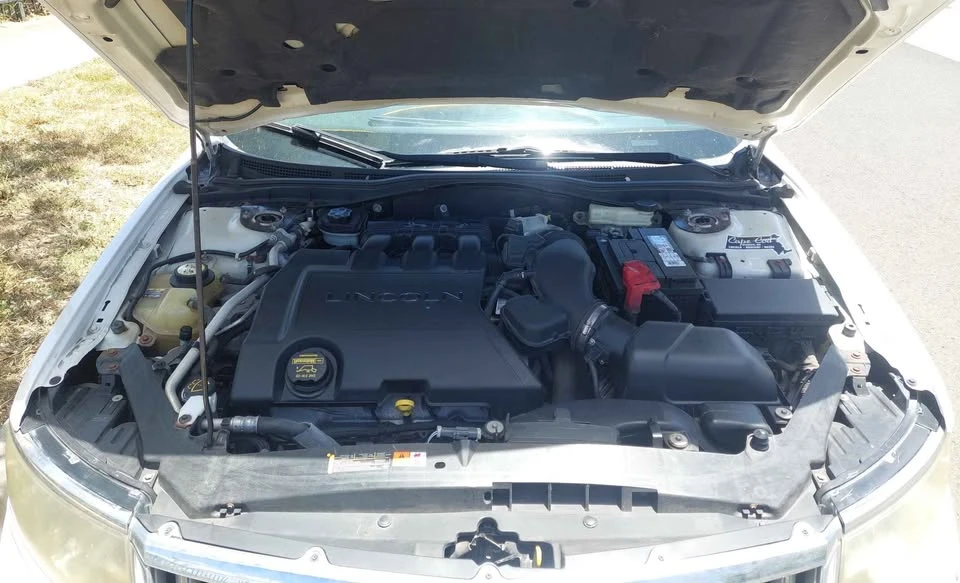 2009 Lincoln MKZ - Image 2 of 14