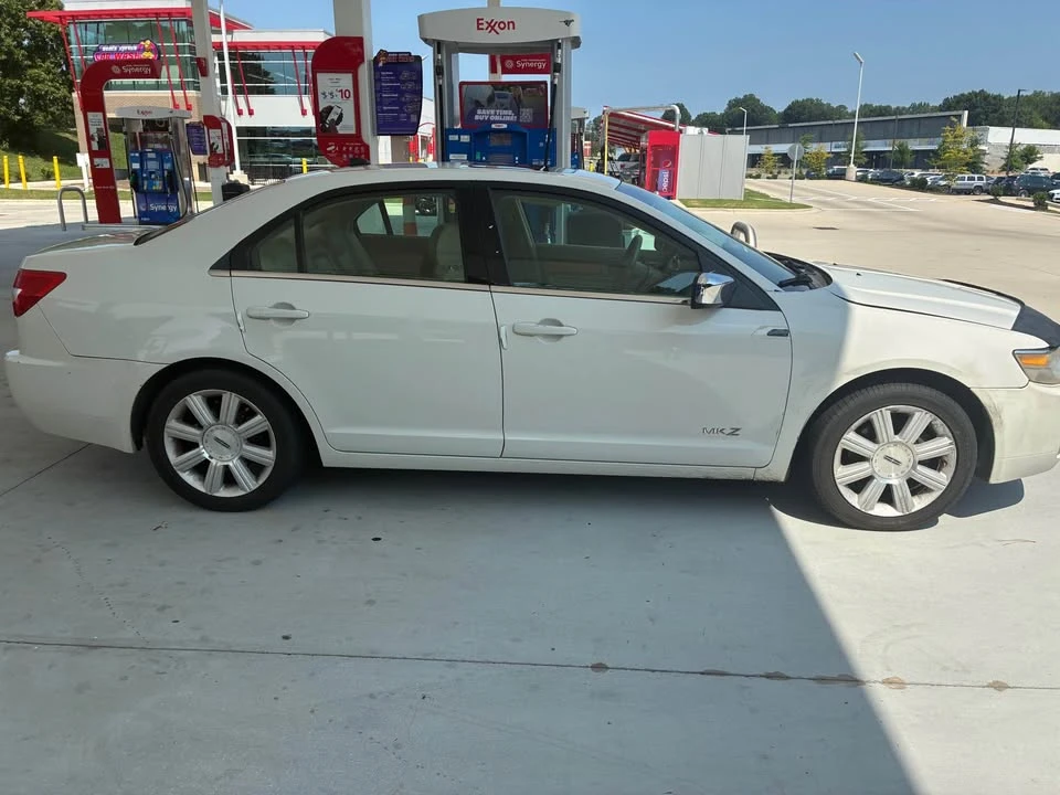 2009 Lincoln MKZ - Image 3 of 6
