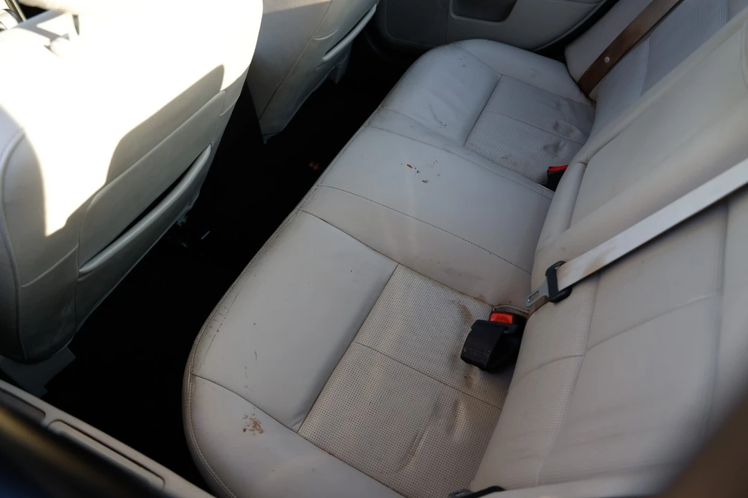 2009 Lincoln MKZ - Image 10 of 12