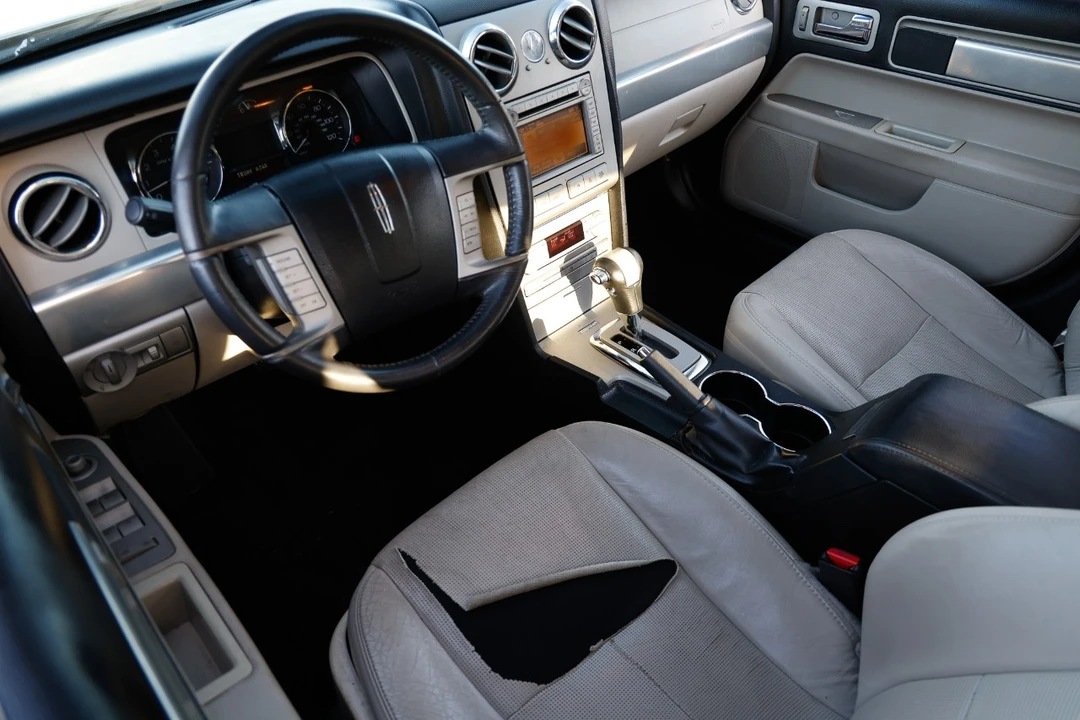 2009 Lincoln MKZ - Image 4 of 12