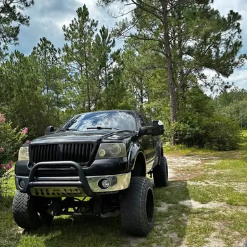 2009 Lincoln Mark LT Pickup 4D 6 1/2 ft