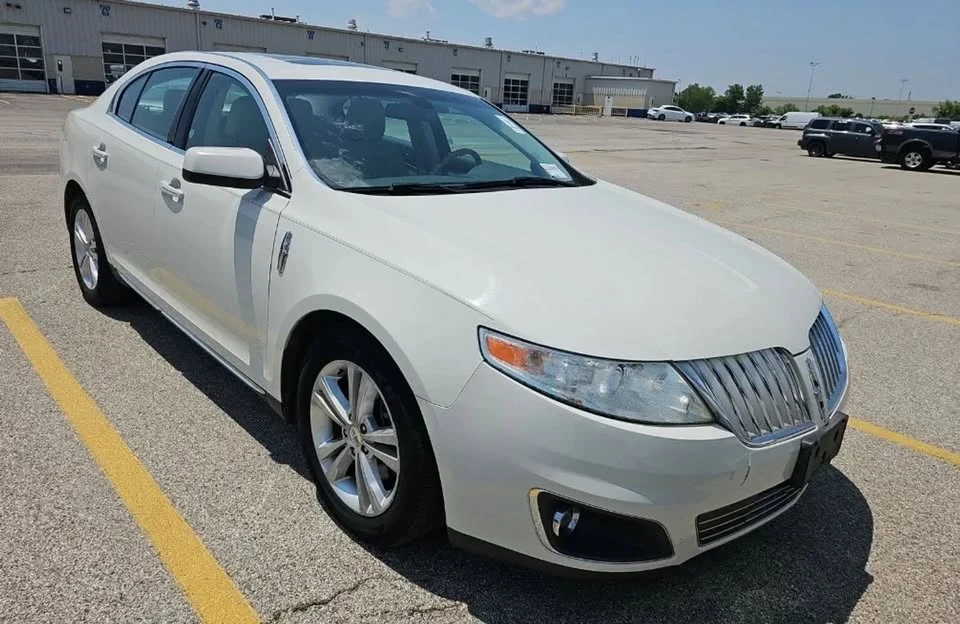 2009 Lincoln MKS - Image 4 of 11