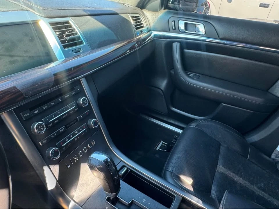 2009 Lincoln MKS - Image 6 of 9