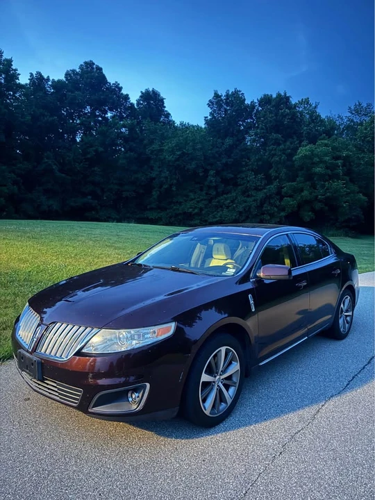2009 Lincoln MKS - Image 2 of 13