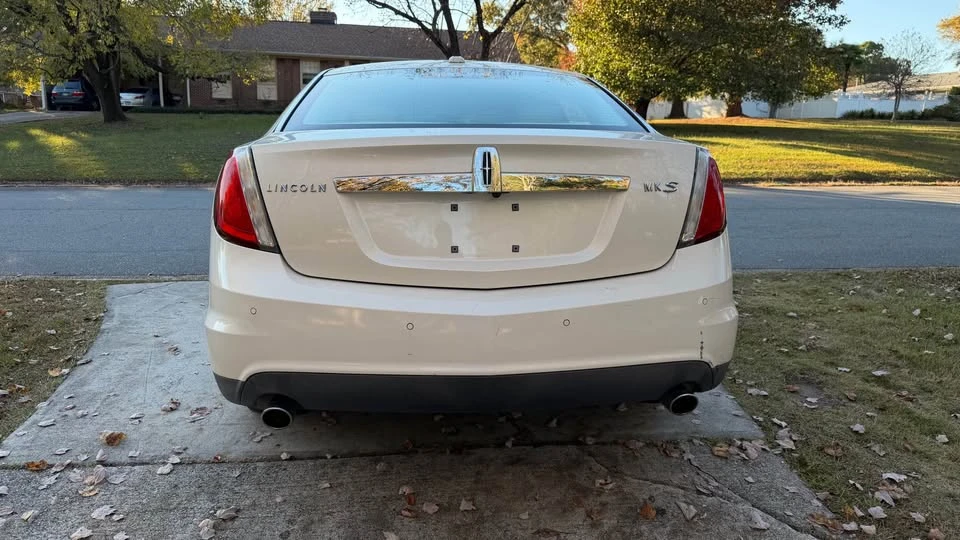 2009 Lincoln MKS - Image 6 of 15