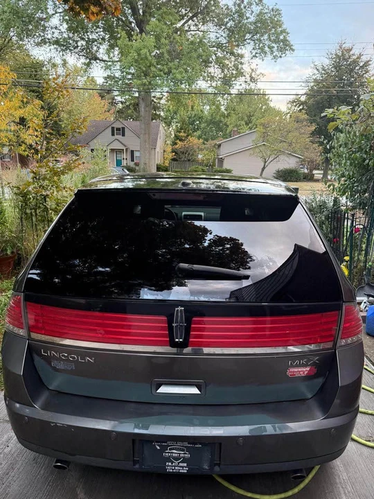 2009 Lincoln MKX - Image 2 of 16