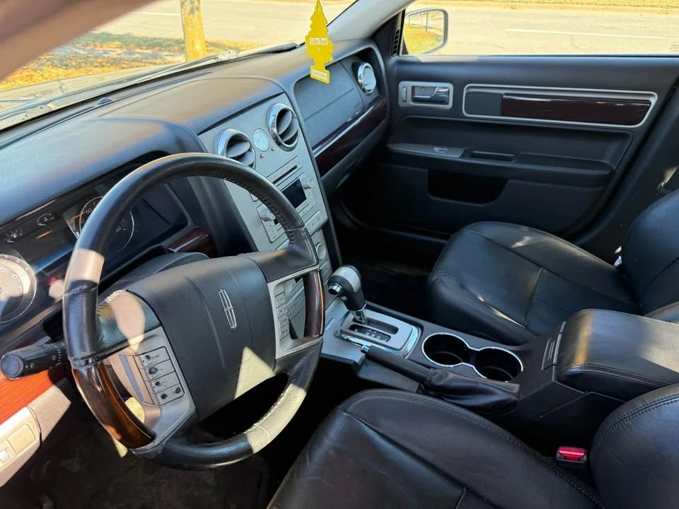 2009 Lincoln MKZ - Image 6 of 8