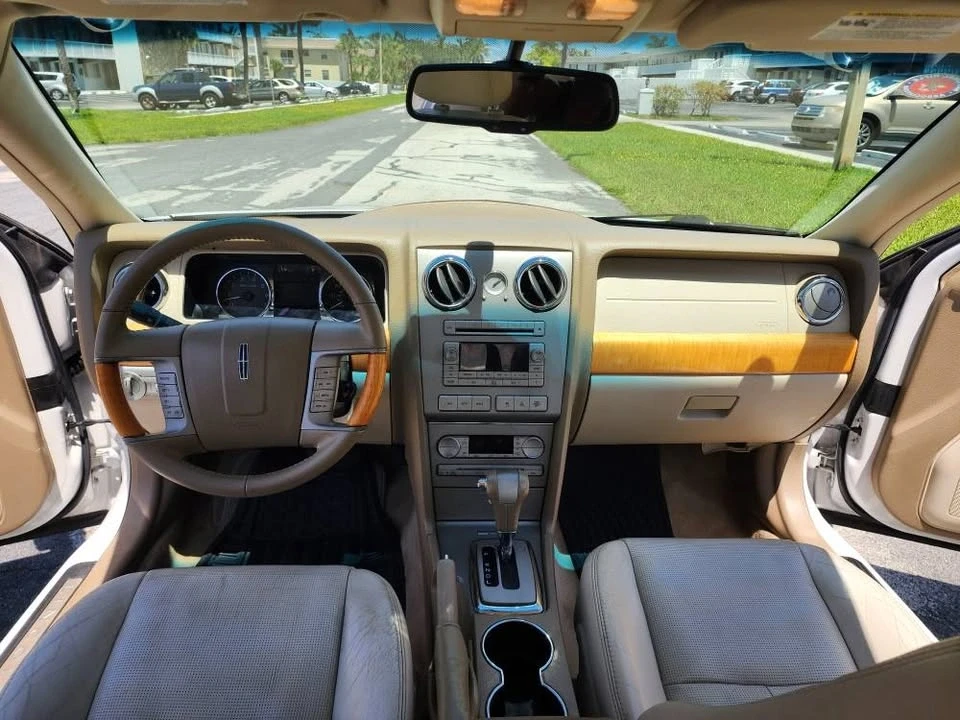 2009 Lincoln MKZ - Image 14 of 19