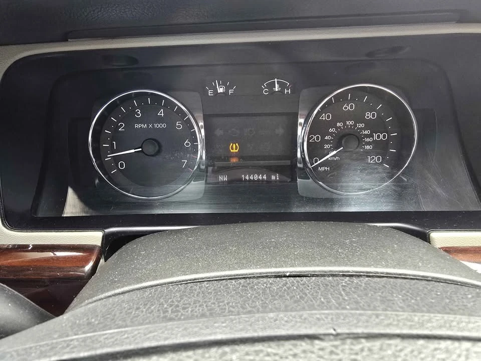 2009 Lincoln MKZ - Image 13 of 14