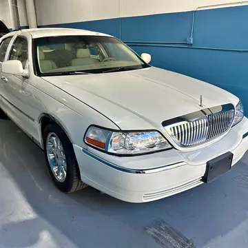 2009 Lincoln Town Car Presidential Edition