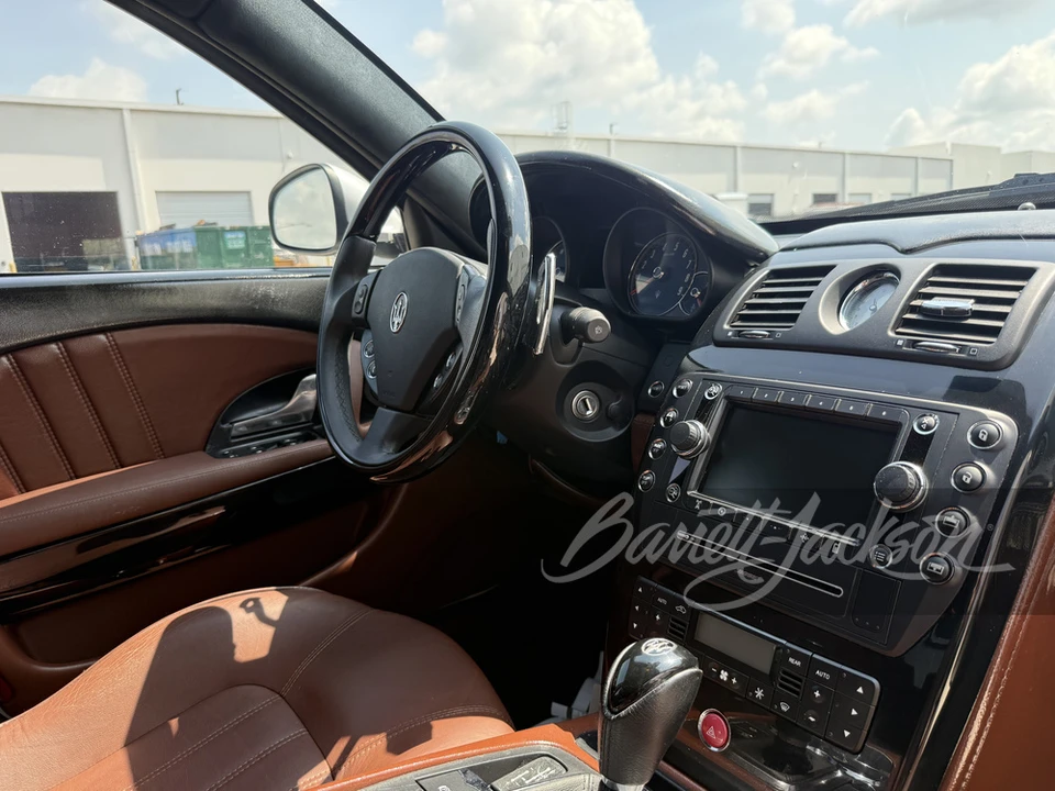 2009 Maserati Quattroporte 5th Gen - Image 9 of 31