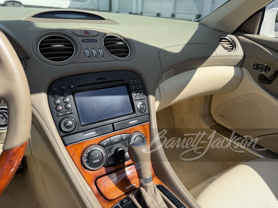 2009 Mercedes-Benz R230 SL-Class - Image 19 of 31