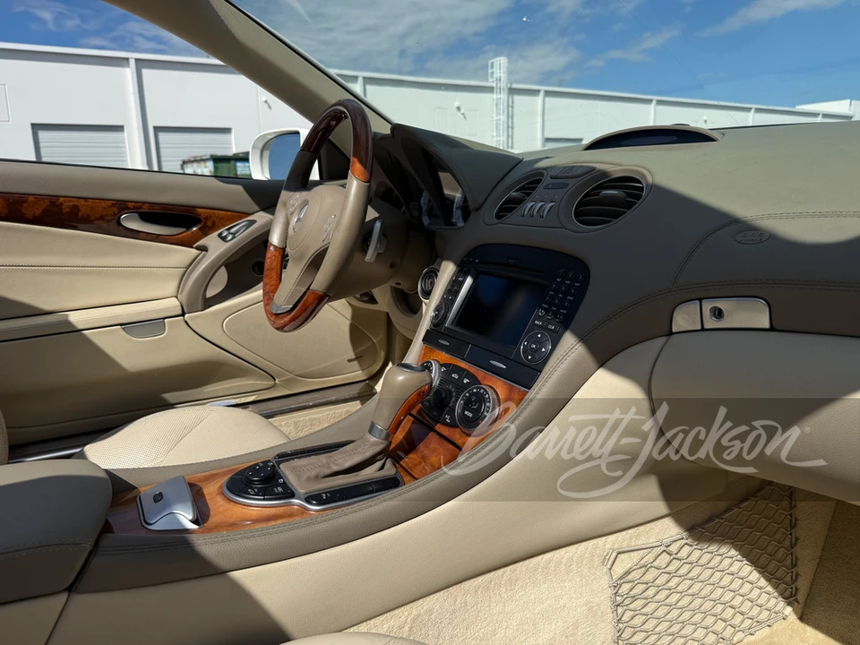 2009 Mercedes-Benz R230 SL-Class - Image 22 of 31