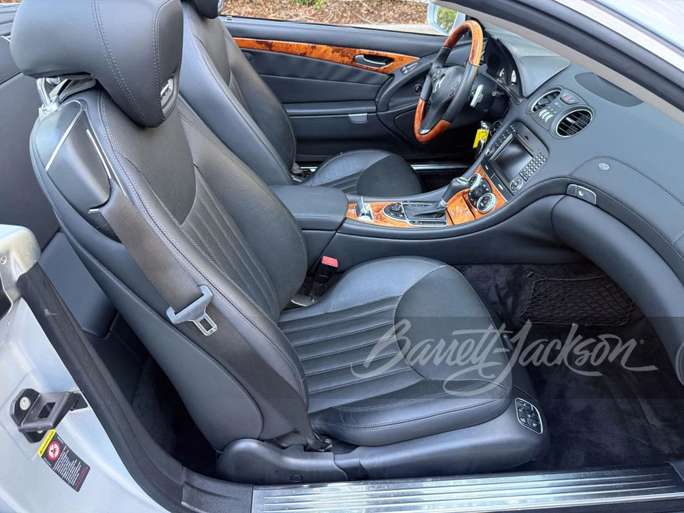 2009 Mercedes-Benz R230 SL-Class - Image 9 of 31