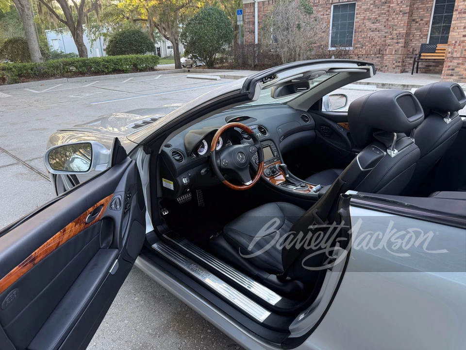 2009 Mercedes-Benz R230 SL-Class - Image 11 of 31