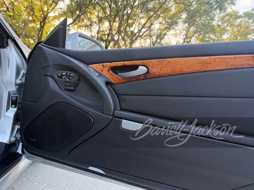 2009 Mercedes-Benz R230 SL-Class - Image 19 of 31