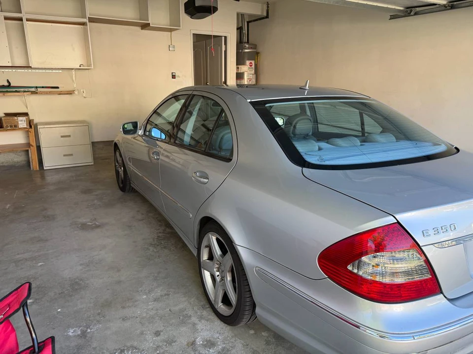 2009 Mercedes-Benz W211 E-Class - Image 2 of 10