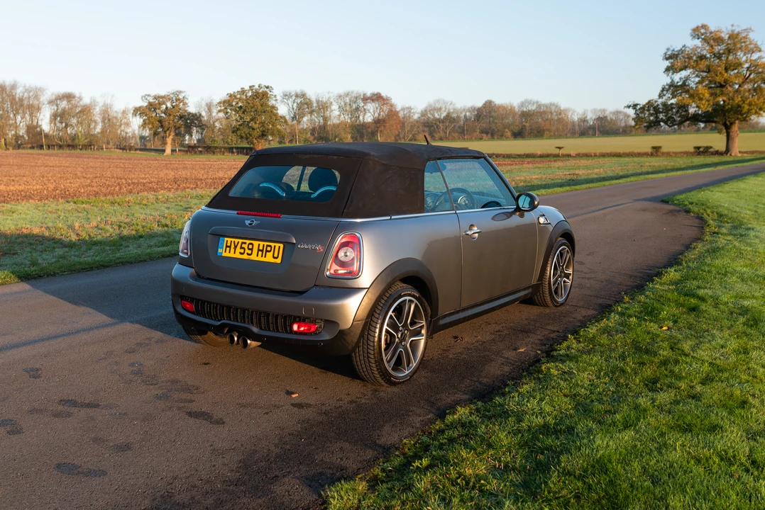 2009 Mini Mini 2nd Gen - Image 11 of 31