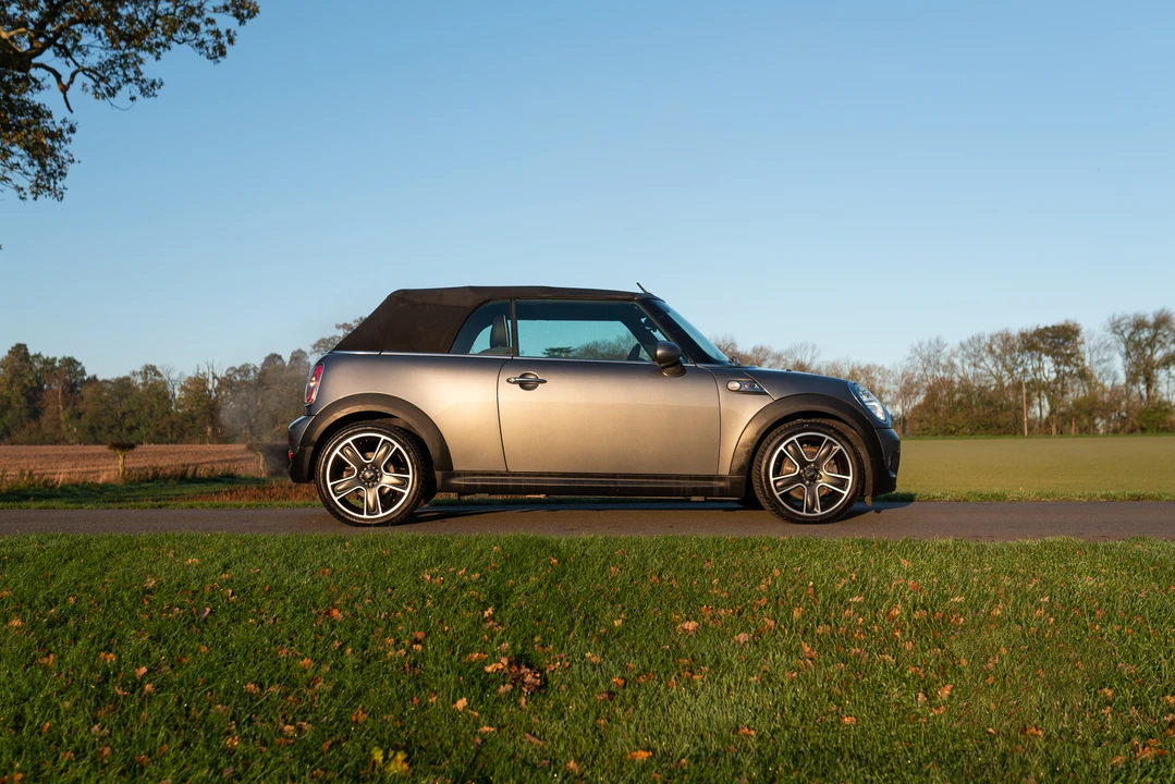 2009 Mini Mini 2nd Gen - Image 10 of 31