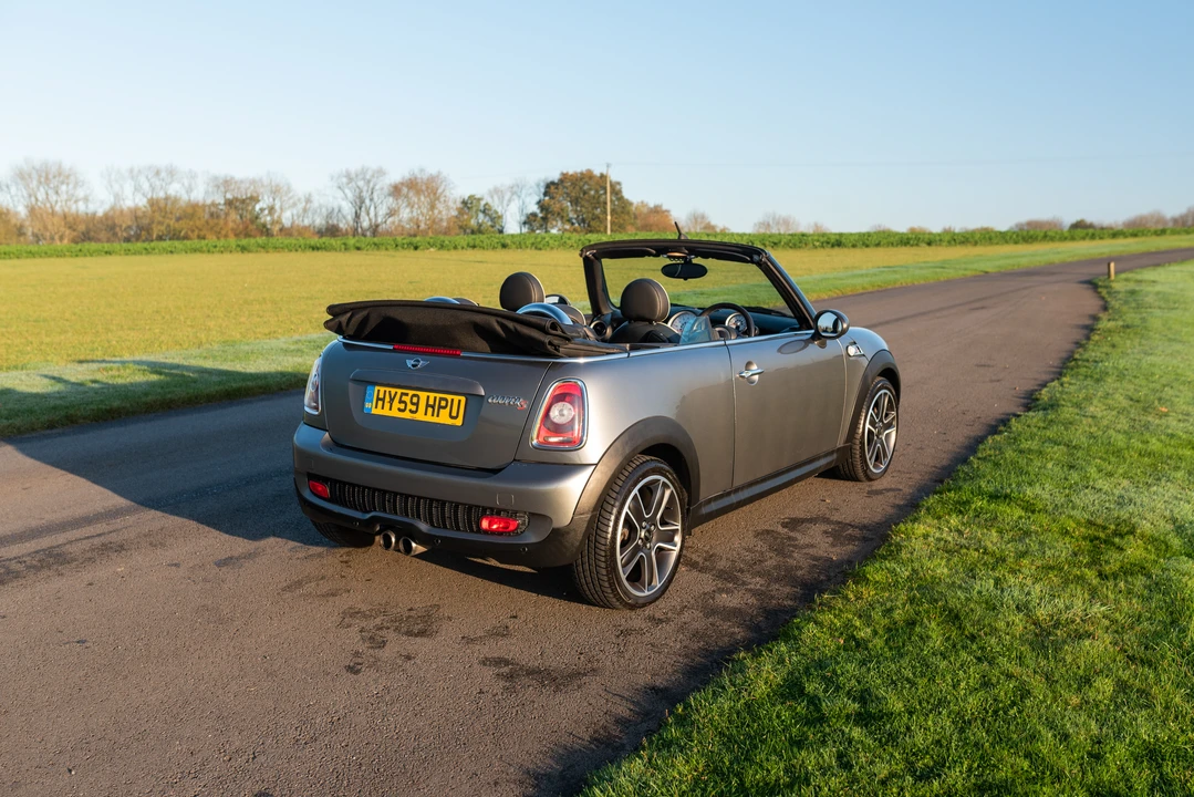 2009 Mini Mini 2nd Gen - Image 5 of 31