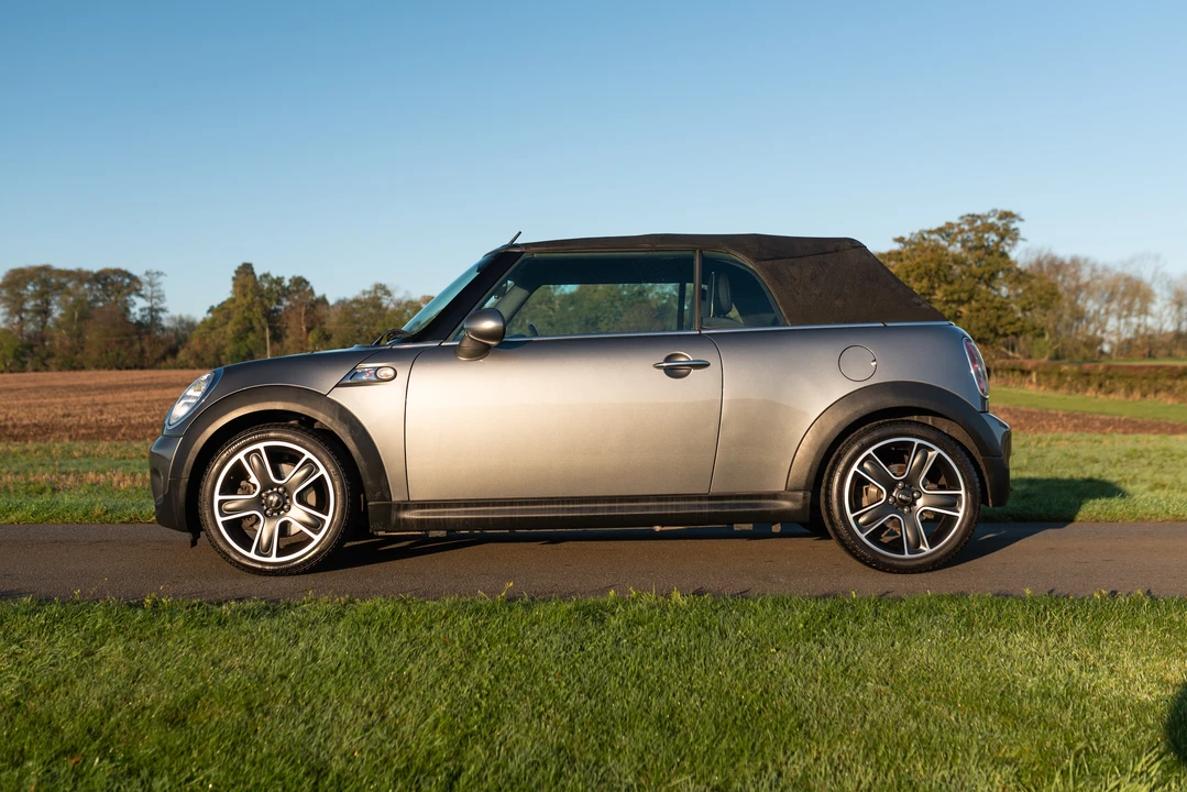 2009 Mini Mini 2nd Gen - Image 14 of 31