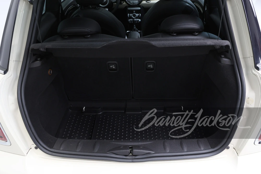 2009 Mini Mini 2nd Gen - Image 9 of 19